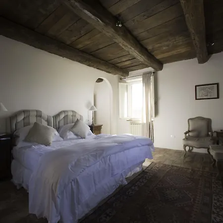 Tenuta Santo Pietro בית חווה *