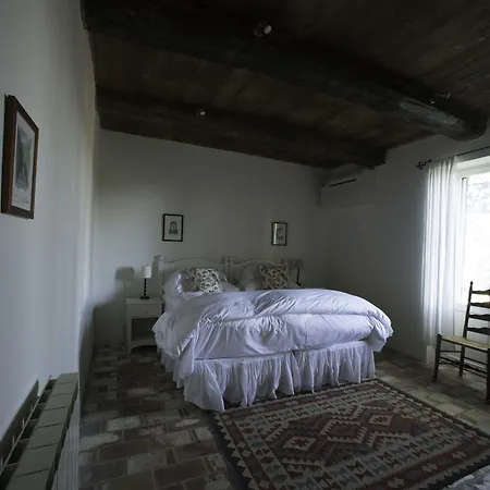 Tenuta Santo Pietro בית חווה