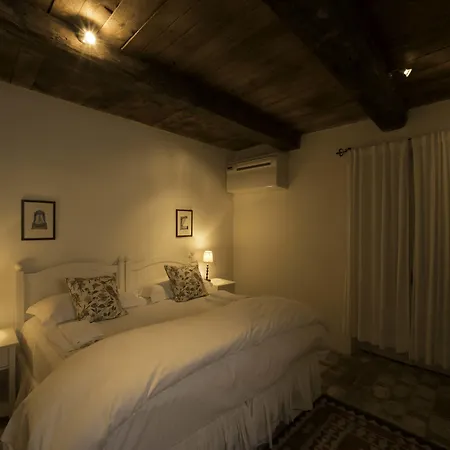 בית חווה Tenuta Santo Pietro *