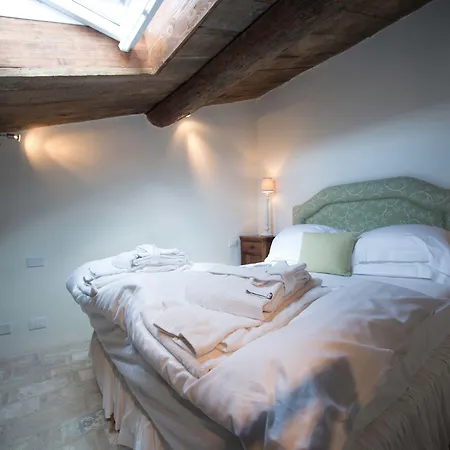 Tenuta Santo Pietro בית חווה פיינצה