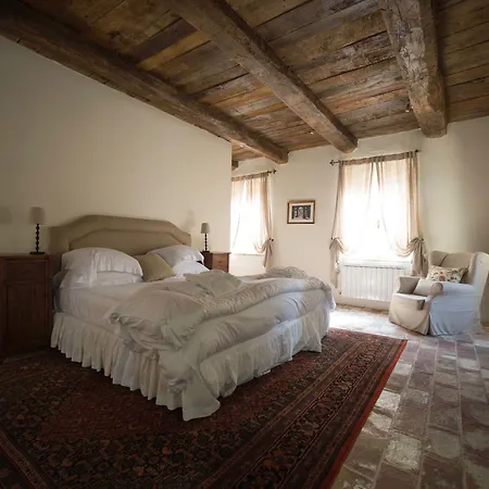 Tenuta Santo Pietro בית חווה