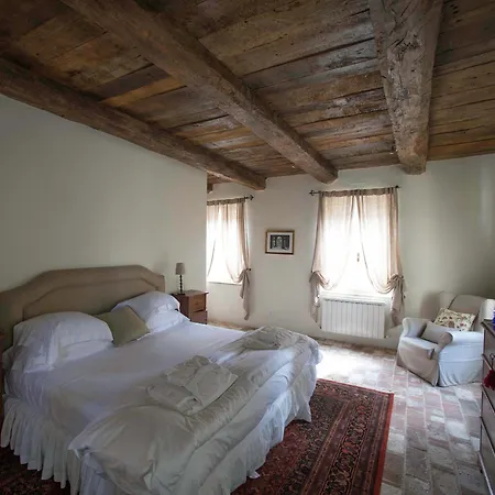 Tenuta Santo Pietro בית חווה *