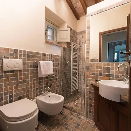 Tenuta Santo Pietro Farm stay *